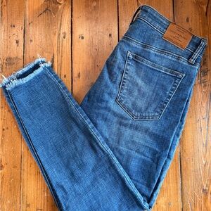 Lucky Brand Classic Blue Jeans